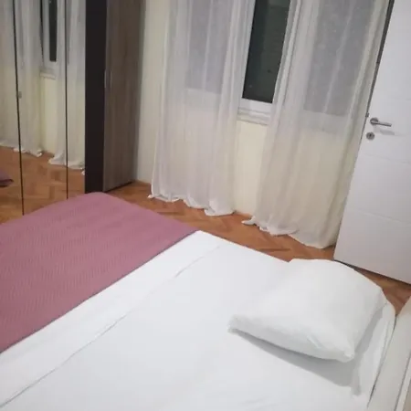 Ivica Martic Apartment *